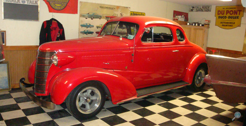1938 Chevrolet Master Coupe, antique Chevy show cars