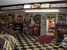 Vintage Chevy car showroom, vintage Chevy show cars, classic Chevy auto replacement parts, original Chevy car restoration parts, vintage Chevy cars for sale